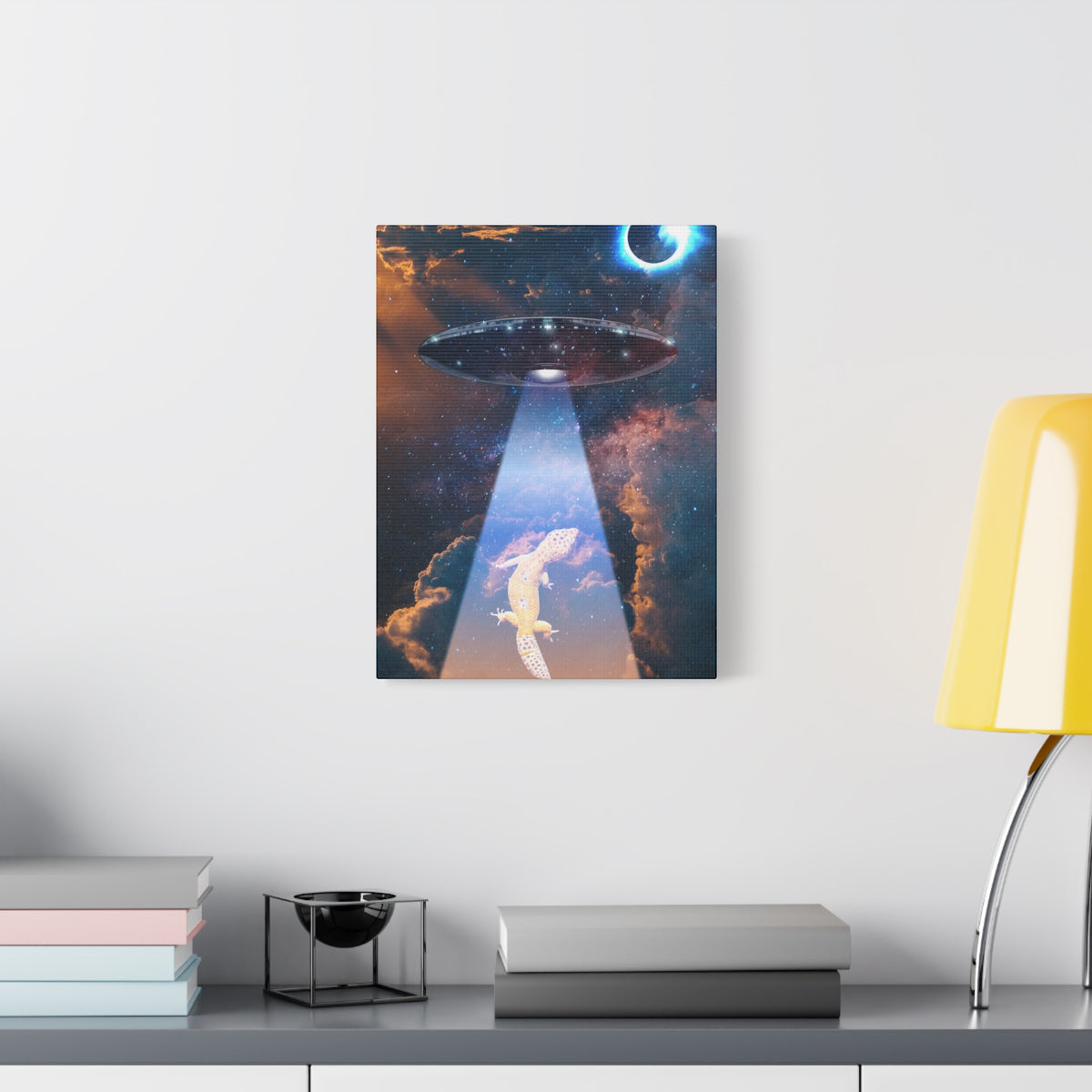Space Lizards Canvas Wall Art - Lizard Being Abducted Ufo Decor