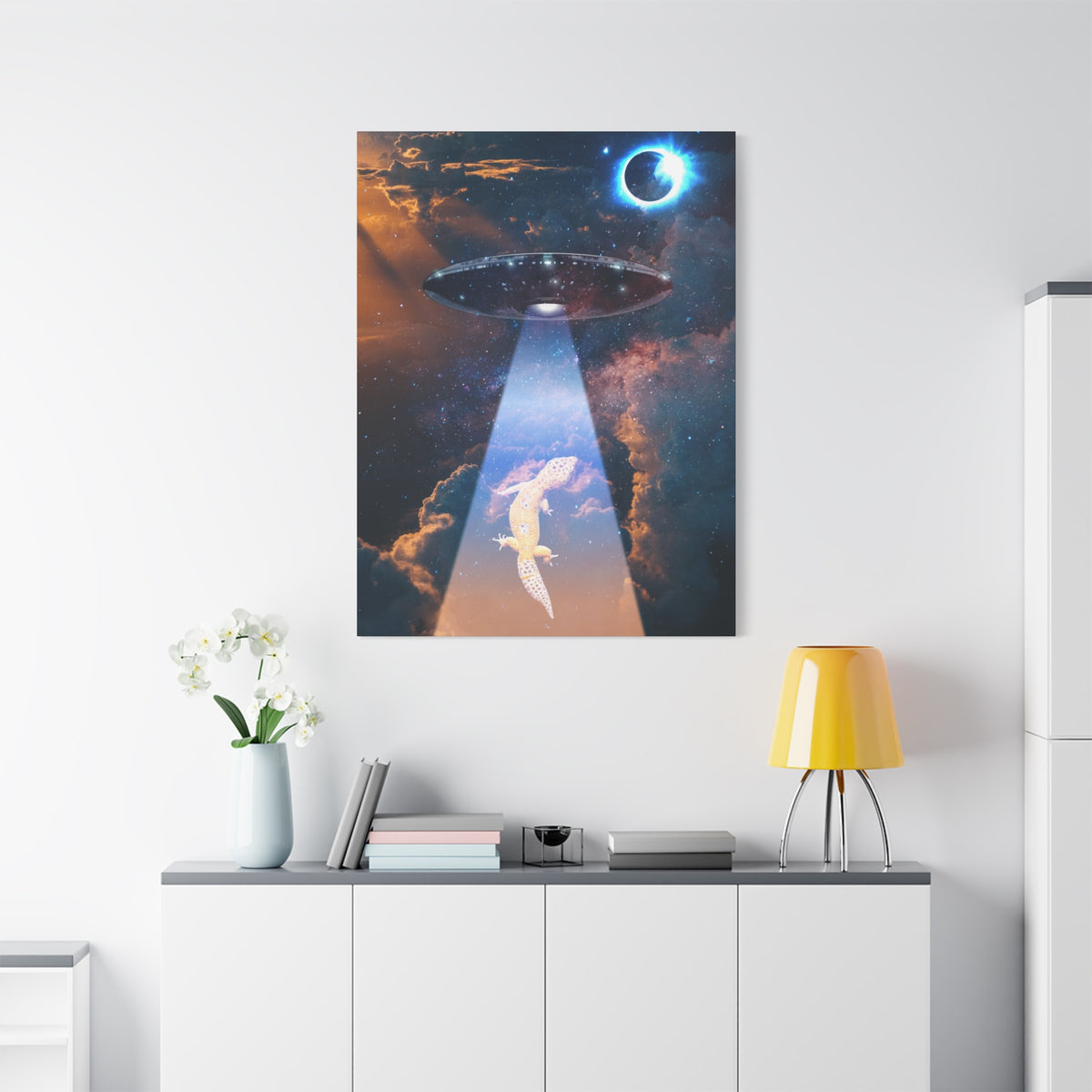 Space Lizards Canvas Wall Art - Lizard Being Abducted Ufo Decor